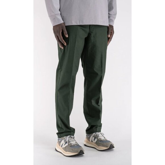 ADAPTURE Standard Fit Chino Pants in Mountain View Green Minimalist Size 32 - Picture 2 of 16